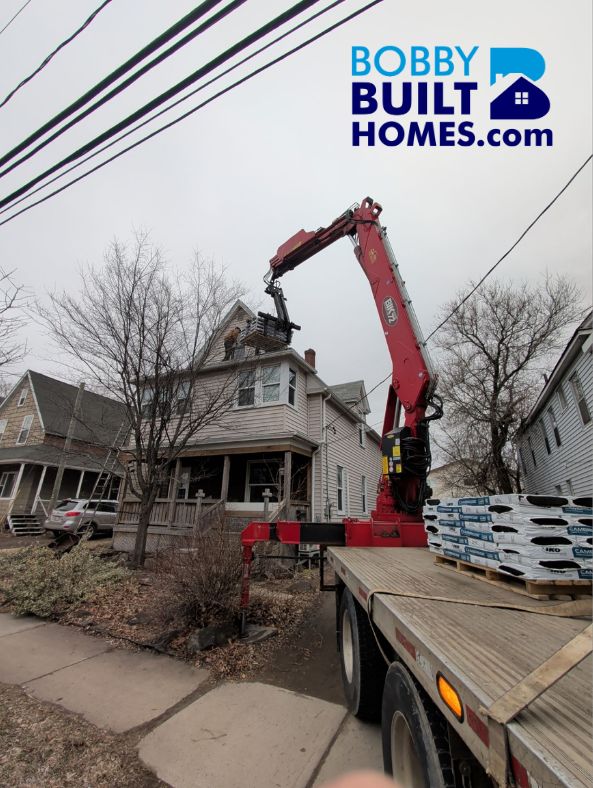 Streamlining Roofing Projects: The Bobby Built Advantage in Material Handling